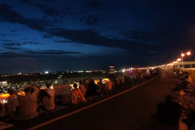 しゃんしゃん祭千代川河川敷