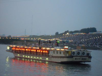 いたばし花火大会の屋形船濱田丸