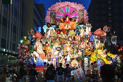 八戸三社大祭
