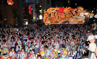 青森ねぶた祭り 跳人